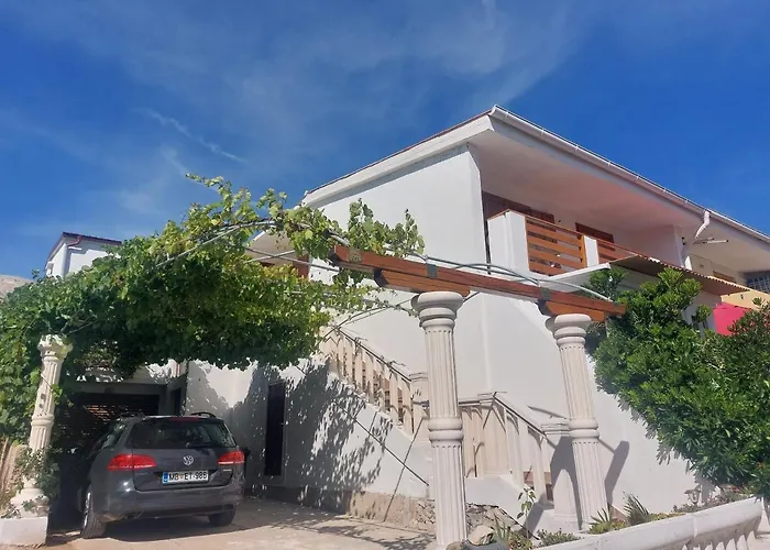 Iva - 50 M From The Sea-balcony Apartament Pag Town